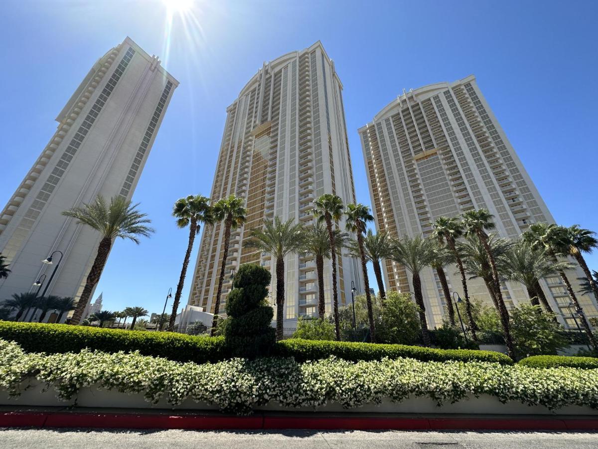 Mgm Signature Deluxe Balcony Strip View Suite Лас-Вегас Экстерьер фото