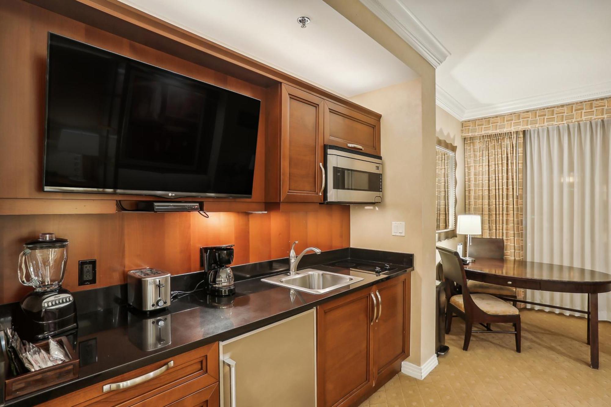 Mgm Signature Deluxe Balcony Strip View Suite Лас-Вегас Экстерьер фото
