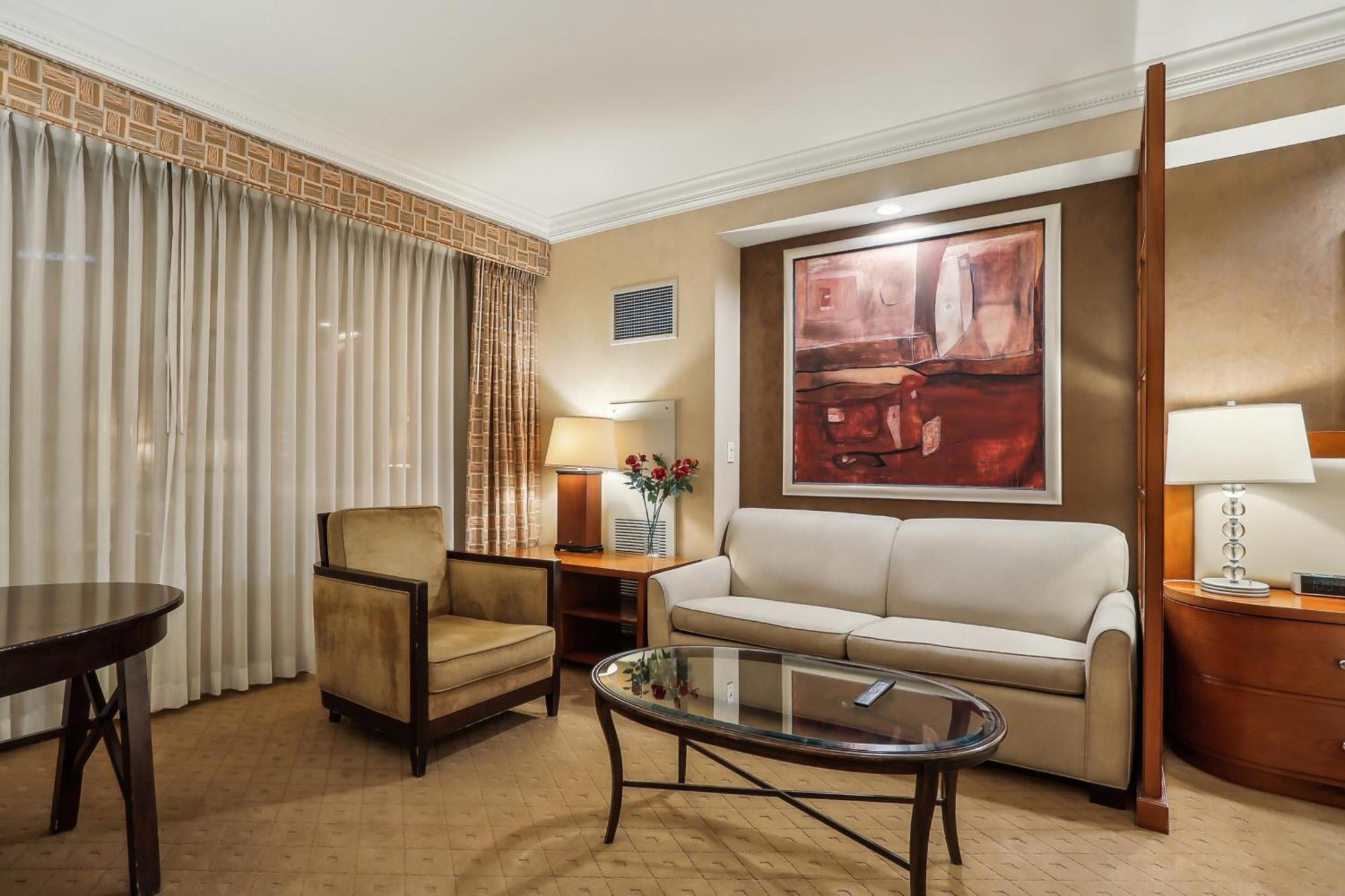 Mgm Signature Deluxe Balcony Strip View Suite Лас-Вегас Экстерьер фото